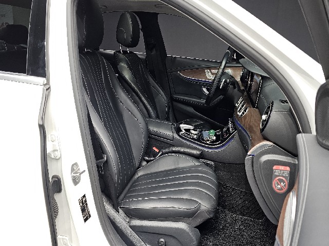 5f69ebbed8c160c344e47d8fb94c9322.jpeg