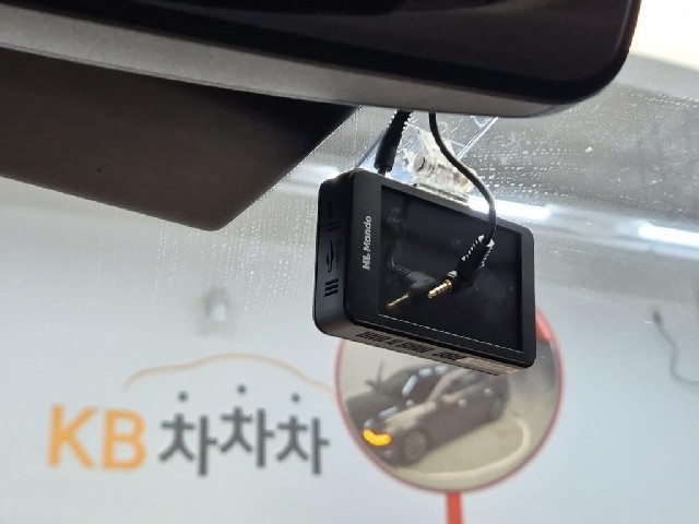 6081501804R17.jpg