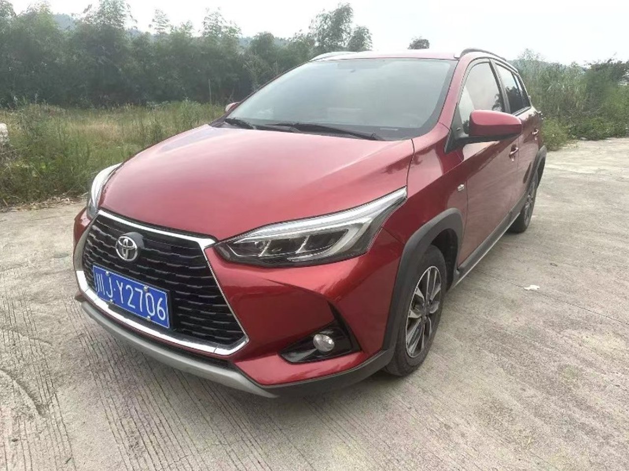 2022 Toyota Yaris, photo 1 of 1