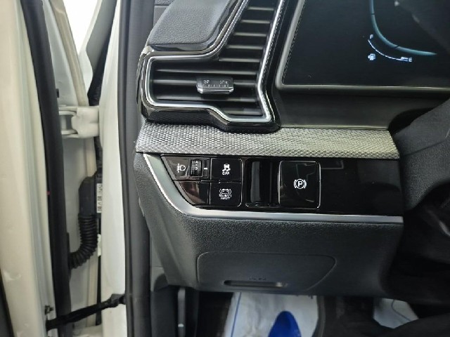 6081500671R17.jpg