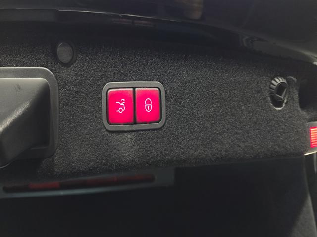 5a193bb70300467d2ed9c642592aa5f9.jpeg