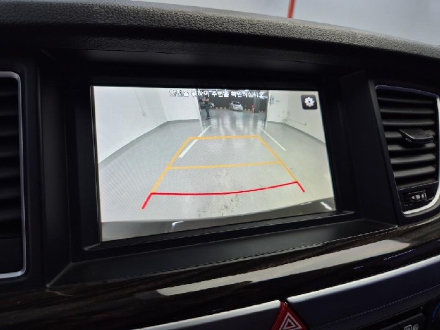 6091500682R14.jpg