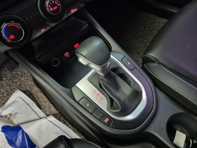 6041000596R8.jpg