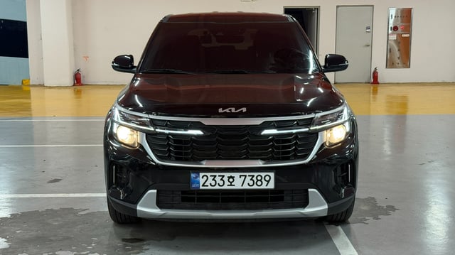 6041000596R1.jpg