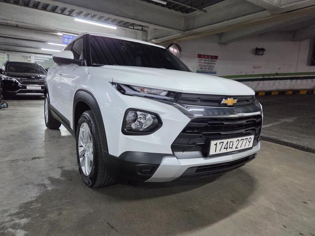 6081501713R1.jpg
