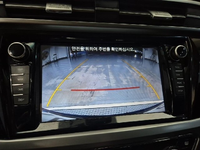 6081000573R14.jpg