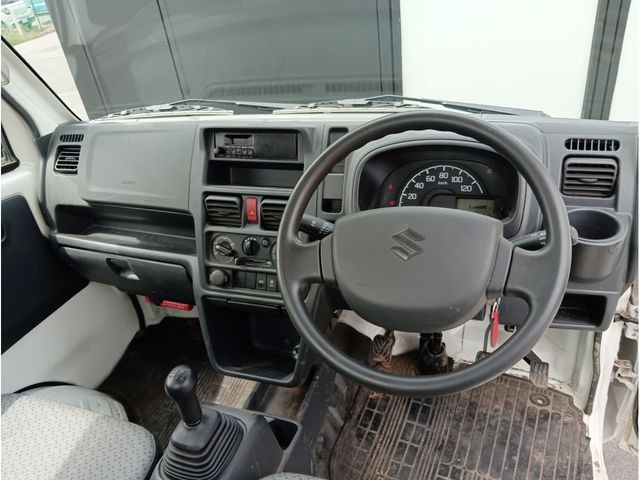6117f29b90f27941c5f53f302c775e3f.jpg