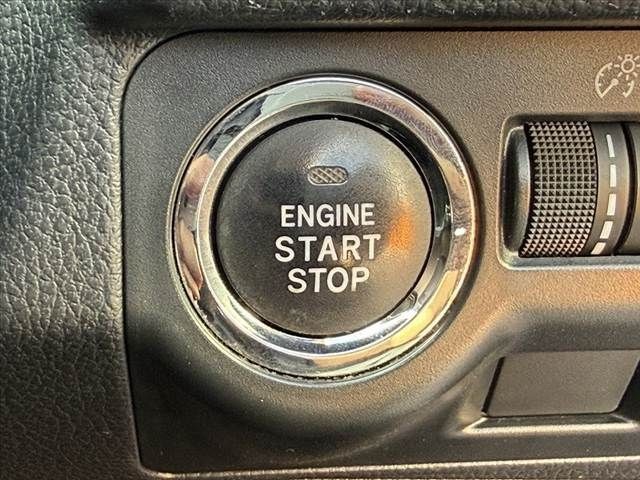 4fe4e28b46b3fb5f49c9c814fcf68c66.jpg