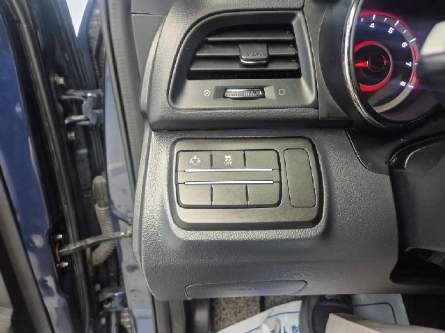 6041501476R17.jpg