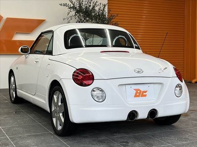bae71e12736fe2169c952a36d13c0150.jpg
