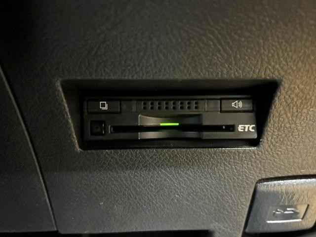 0560069A20260619W00403.jpg