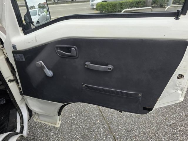 b184f5027f61202ac67ec83eb3a63a96.jpg
