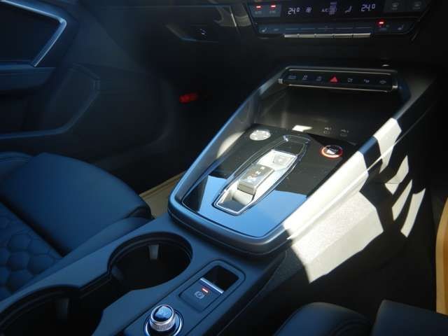 69bd6373a562ec5cdc7c8fc0d63df123.jpg