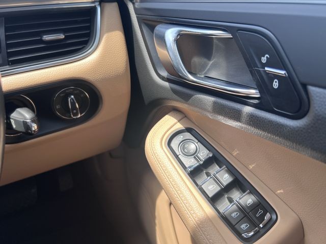 5e9e739ebad960527aff272a0e53b678.jpg