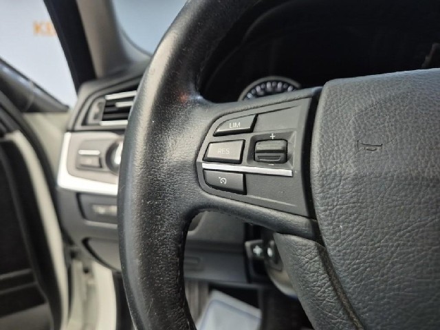 6051000590R16.jpg