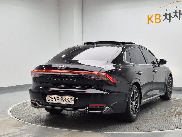 6081002376R3.jpg
