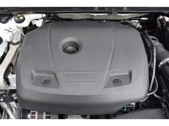 9572136A30260925W00118.jpg