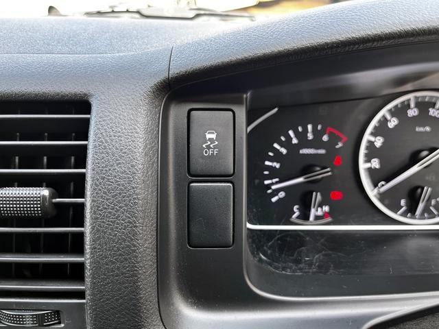 0500199A30261019W00115.jpg