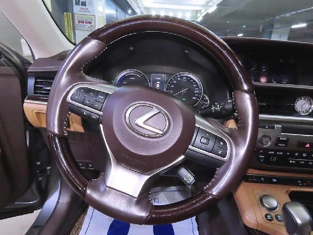 6c85cc9b681f4636996f1179b913f804.jpeg