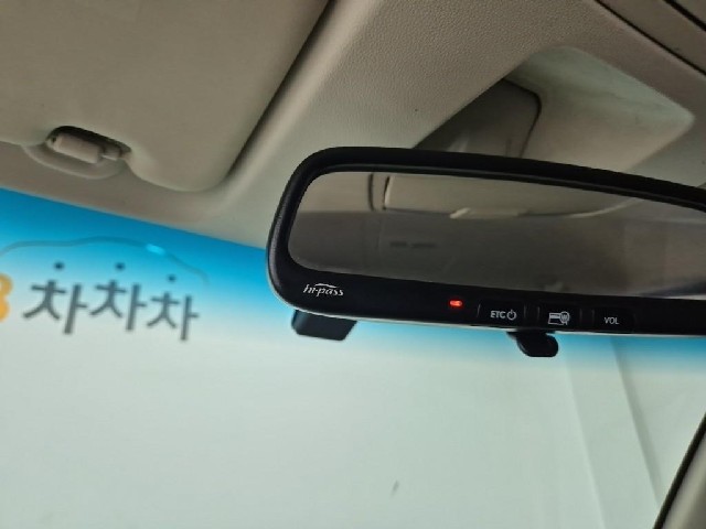 6061002762R14.jpg