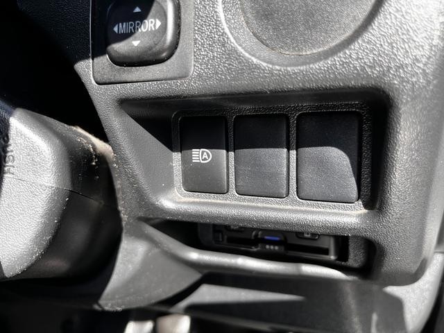0500199A20261001W00118.jpg