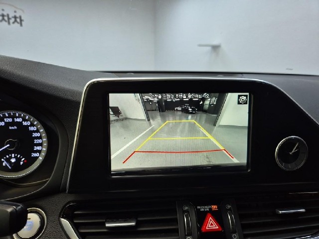 6081000782R14.jpg