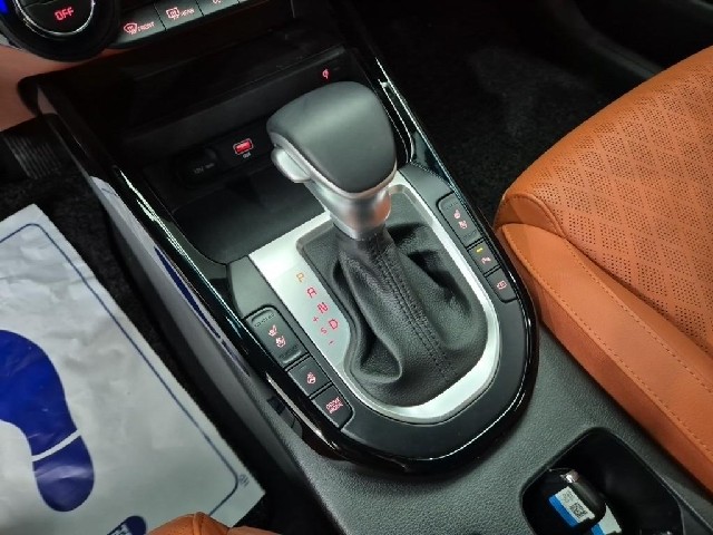 6091000860R8.jpg