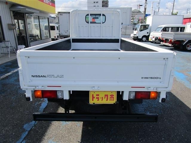 ce556d9655eb9817608fe33d9e7f5d97.jpg
