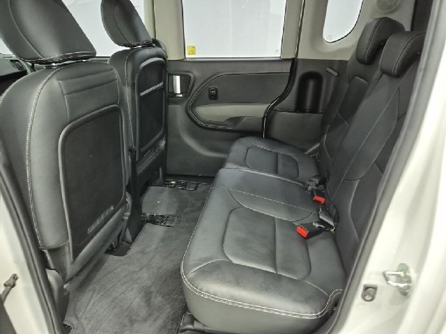 6091000837R12.jpg
