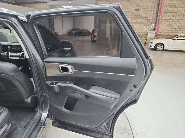 lotterental_162652953_OBzL1_2.jpg