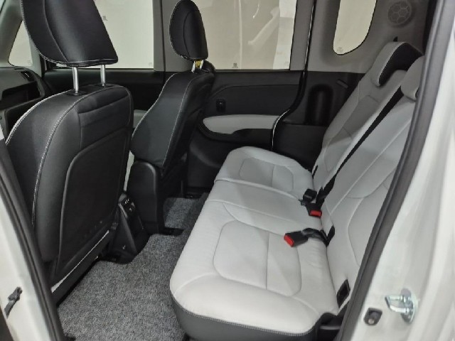 6091000787R12.jpg