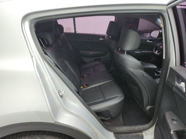 lotterental_163802835_LCH0T_1.jpg
