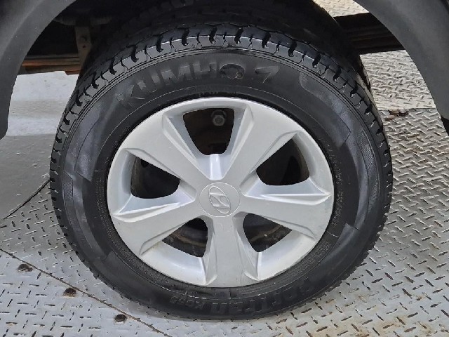 6091500589R18.jpg