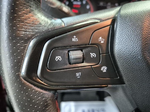 6101500667R14.jpg