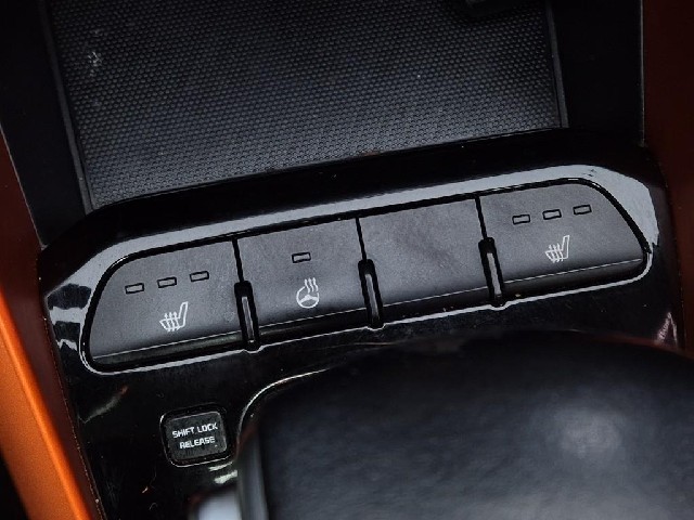 6101002139R18.jpg