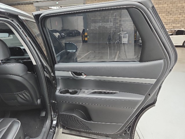 lotterental_151609739_6VPQ9_10.jpg