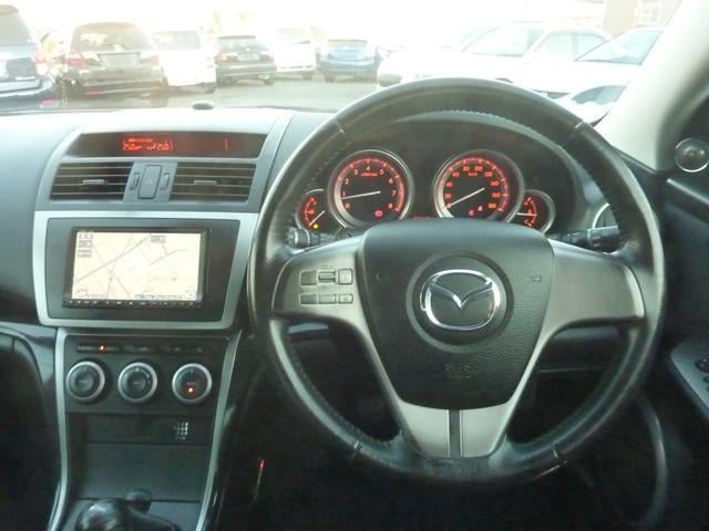 0561442A30251103W00106.jpg