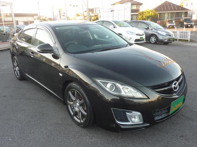 0561442A30251103W00115.jpg