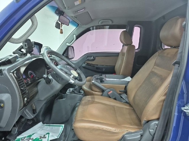 6101000752R10.jpg