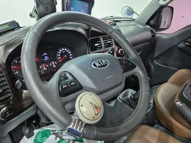 6101000752R8.jpg