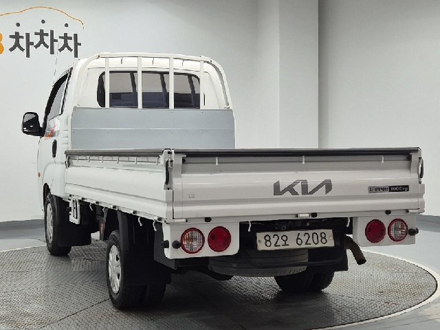 6101000633R2.jpg