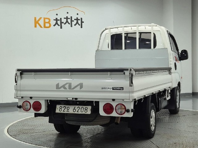 6101000633R3.jpg