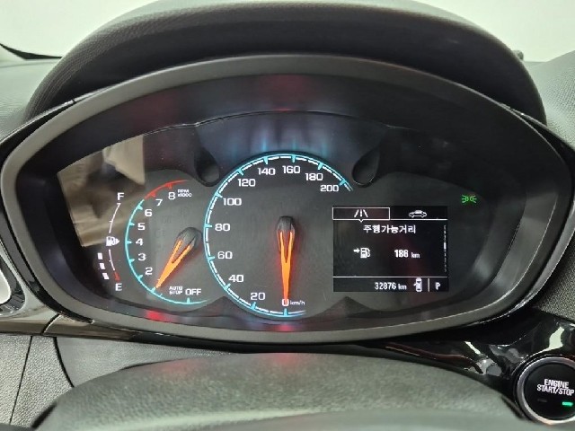 6101002220R6.jpg