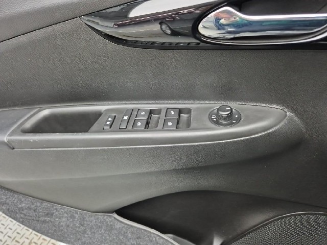 6101002202R16.jpg