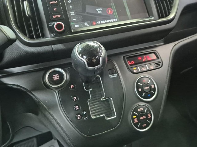 6101501681R8.jpg