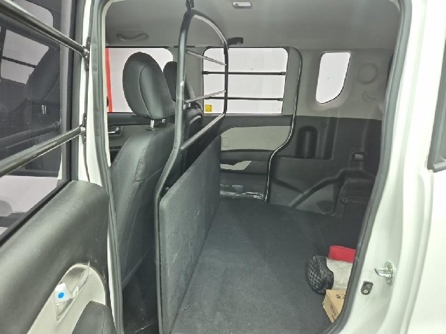 6101001875R12.jpg