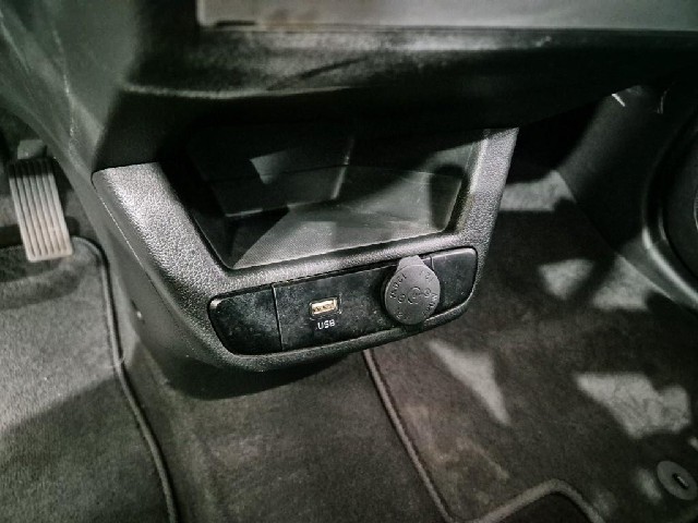 6101001875R13.jpg