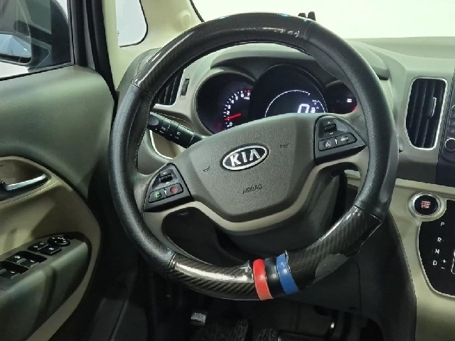 6101001105R9.jpg