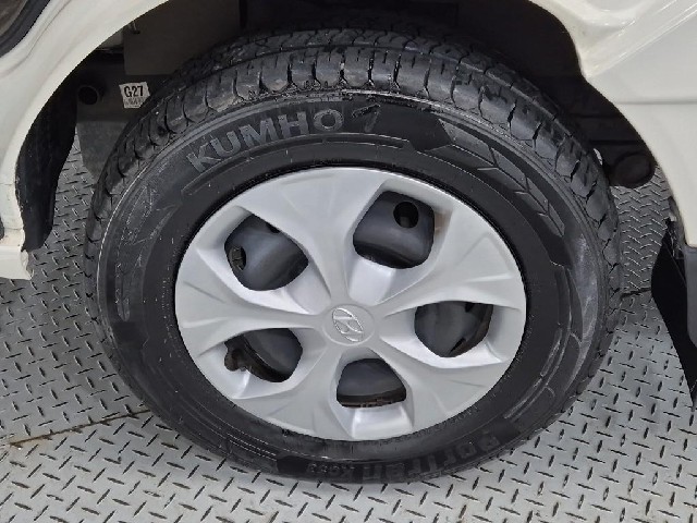 6101000097R18.jpg
