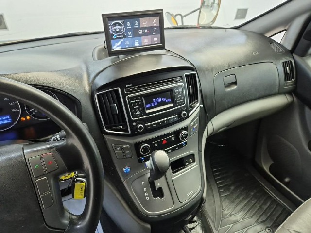 6101500496R10.jpg